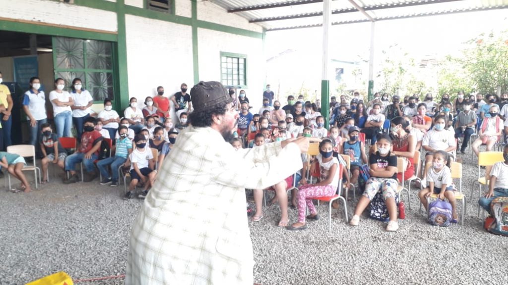 Em clima de festa e emoção, aulas 100% presenciais são retomadas em Caracol