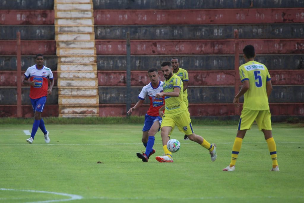 Atual campeão, Costa Rica estreia com vitória no Estadual de Futebol 2022