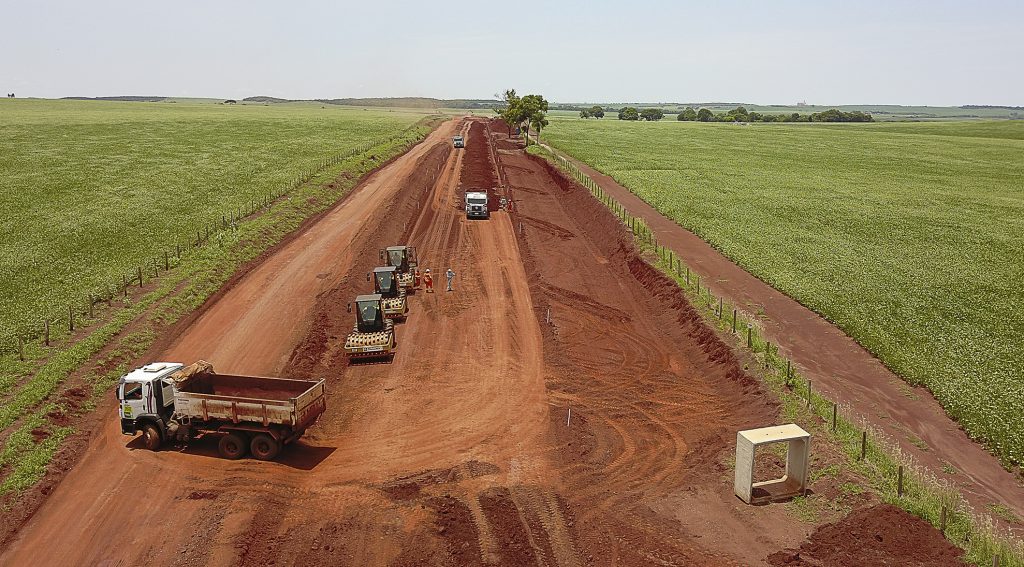 Pavimentação de 148 km de rodovias amplia eixos da Rota Bioceânica e beneficia sete municípios