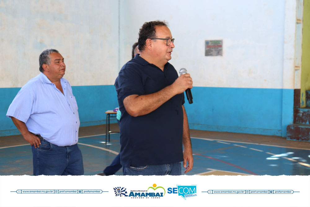 Prefeitura de Amambai inicia entrega de kits escolares a alunos da rede municipal de ensino