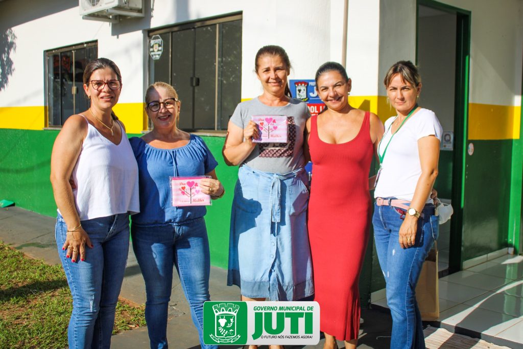 Prefeitura de Juti realizou homenagem às mulheres no dia 8 de março; Confira as fotos