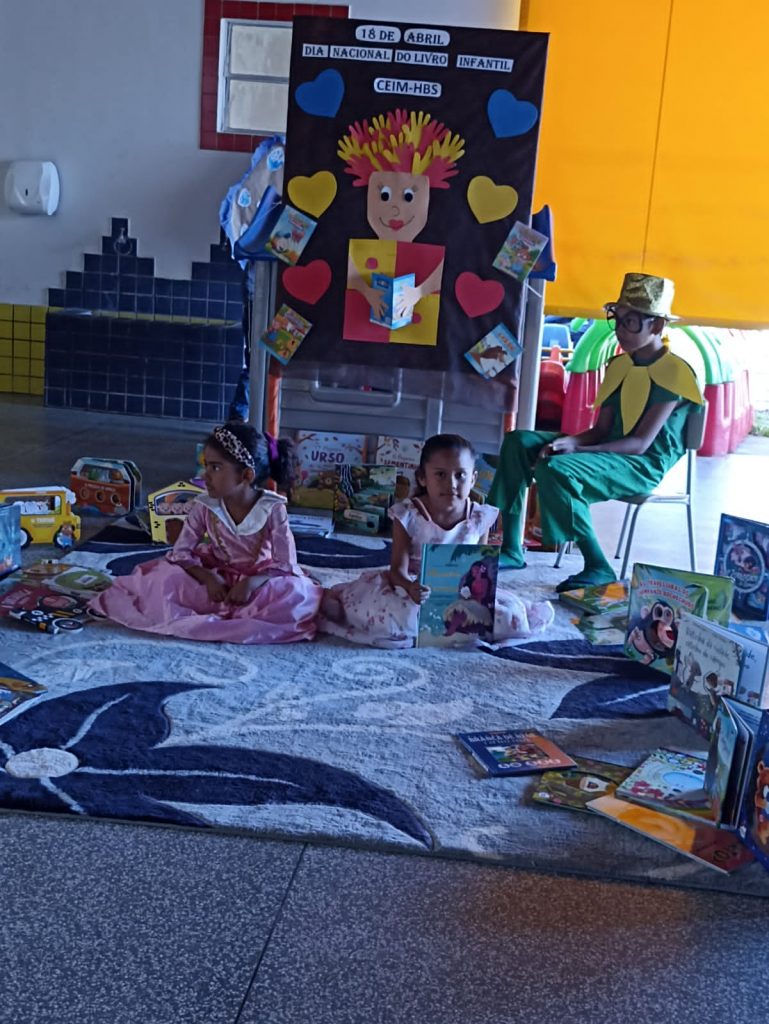 Escolas de Caracol realizam atividades alusivas ao Dia do Livro Infantil