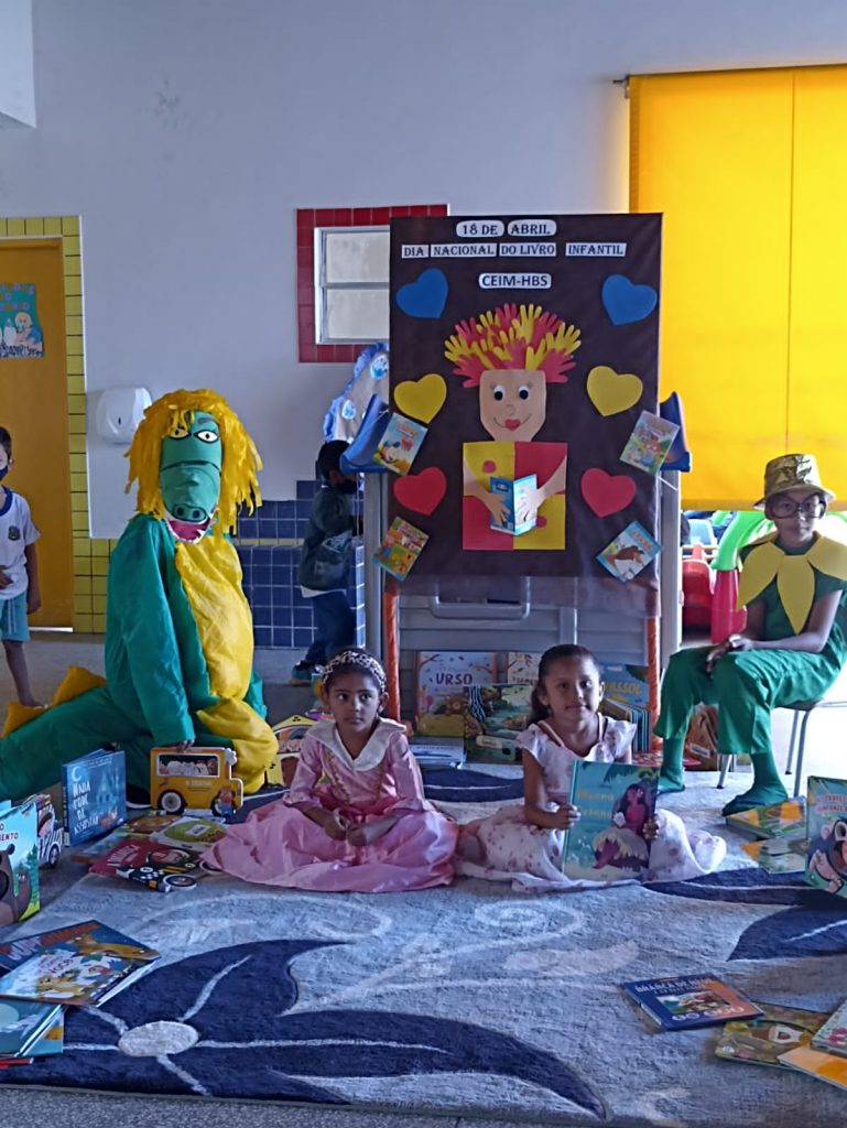 Escolas de Caracol realizam atividades alusivas ao Dia do Livro Infantil