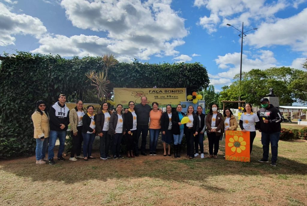 Equipes da Assistência Social de Caracol realizam ação da campanha Faça Bonito