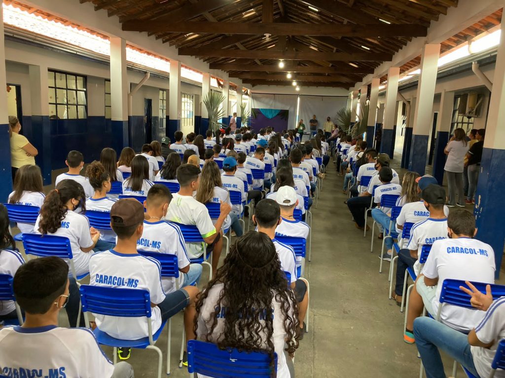 Prefeitura de Caracol cria projeto para motivar estudantes do 6º ao 9º da rede municipal de ensino