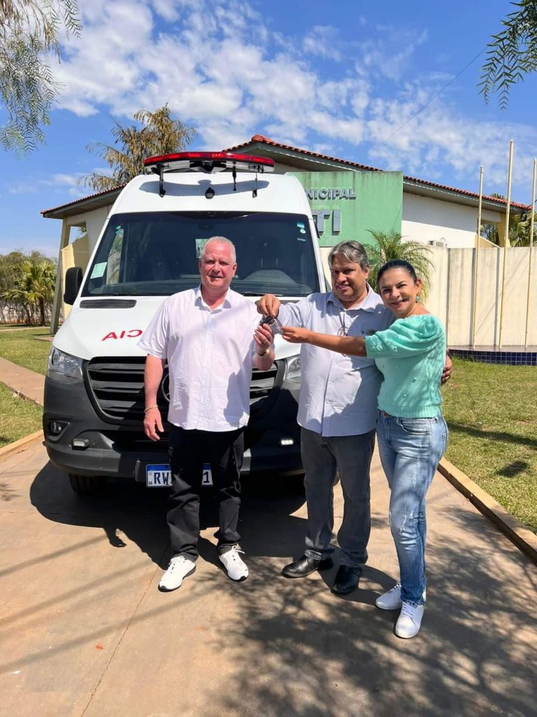 Prefeito Gilson Cruz anuncia conquista de nova ambulância Semi UTI para Juti