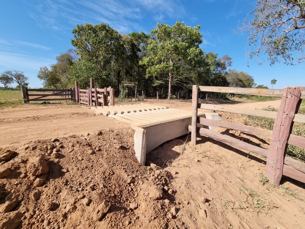 Prefeito Neco implanta projeto de substituição de mata-burros em Caracol