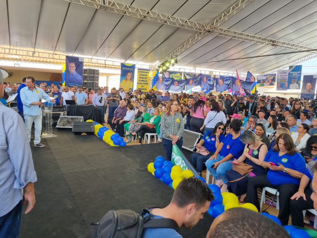 Neco Pagliosa, prefeito de Caracol, prestigia convenção de Eduardo Riedel na capital sul-mato-grossense