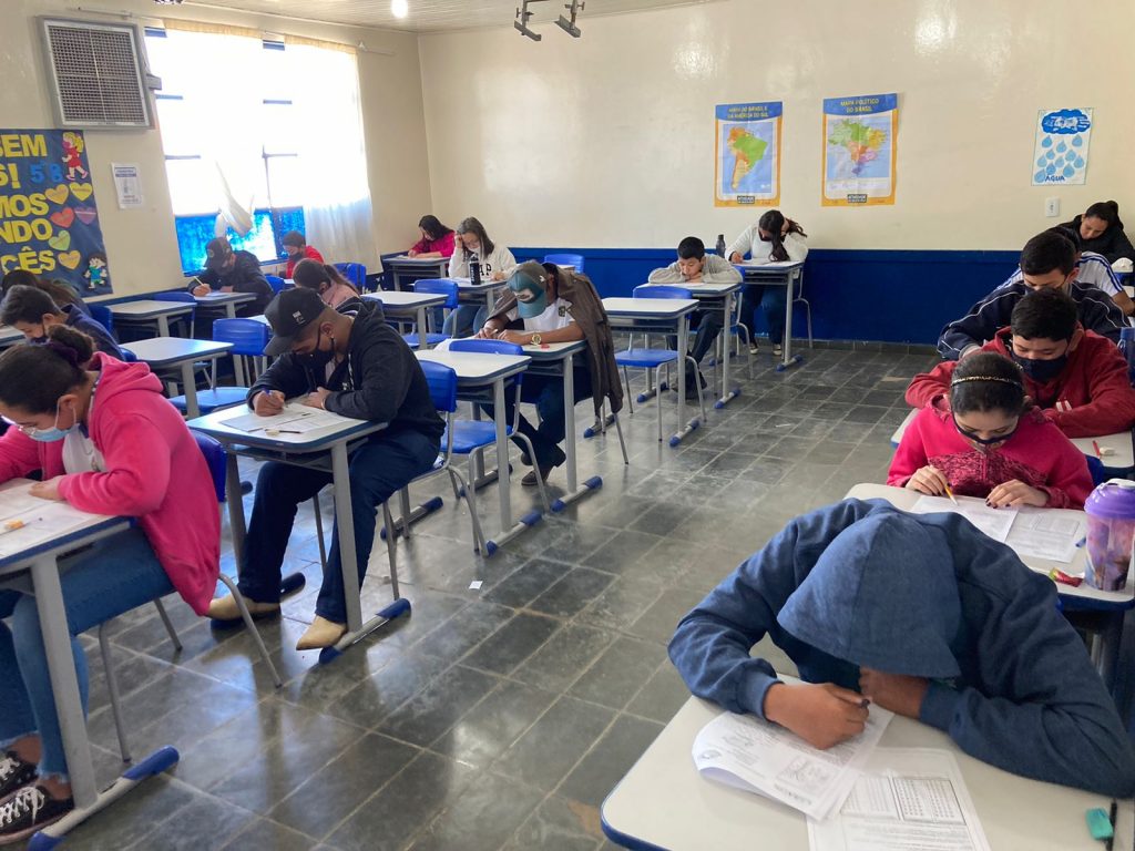 Prefeitura de Caracol aplica avaliação a estudantes do 6° ao 9° ano para analisar aprendizado