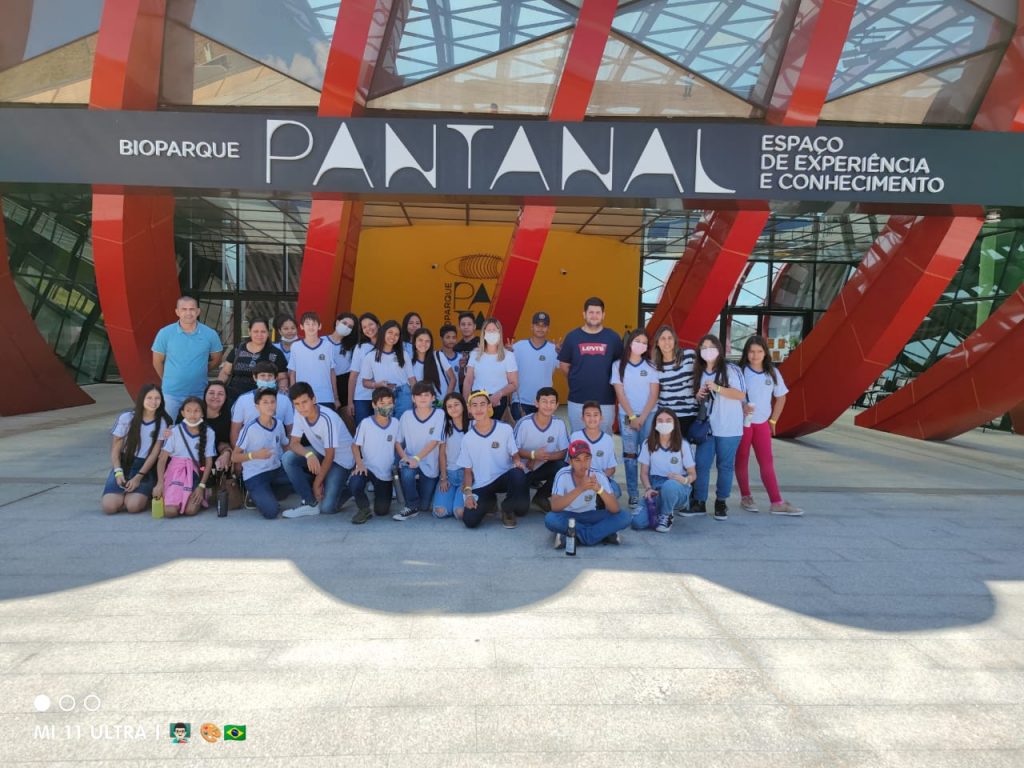 Alunos de Caracol participam de excursão até o Museu Dom Bosco e Bio Park do Pantanal na capital