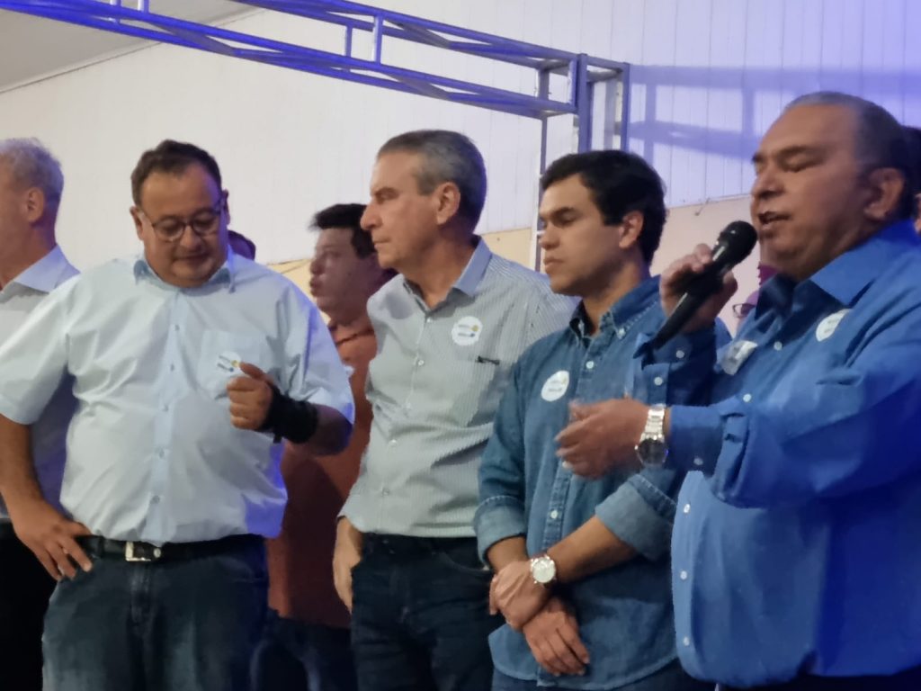 Vereador Valter Brito prestigia lançamento da campanha de Paulo Corrêa em Amambai