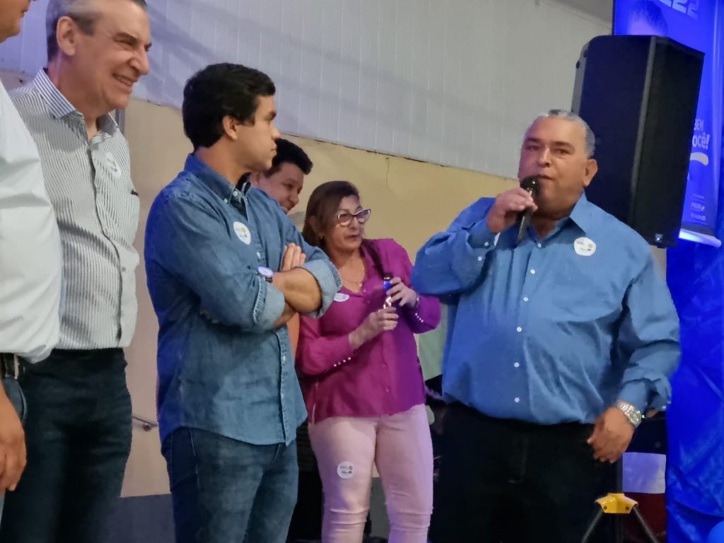 Vereador Valter Brito prestigia lançamento da campanha de Paulo Corrêa em Amambai