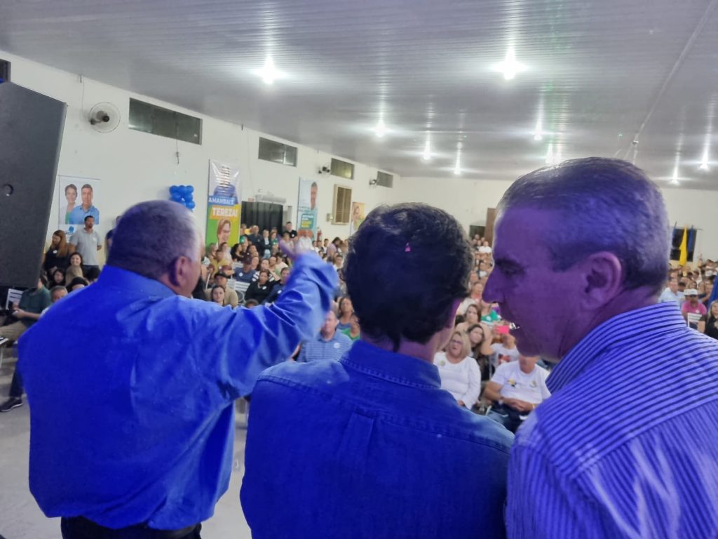 Vereador Valter Brito prestigia lançamento da campanha de Paulo Corrêa em Amambai