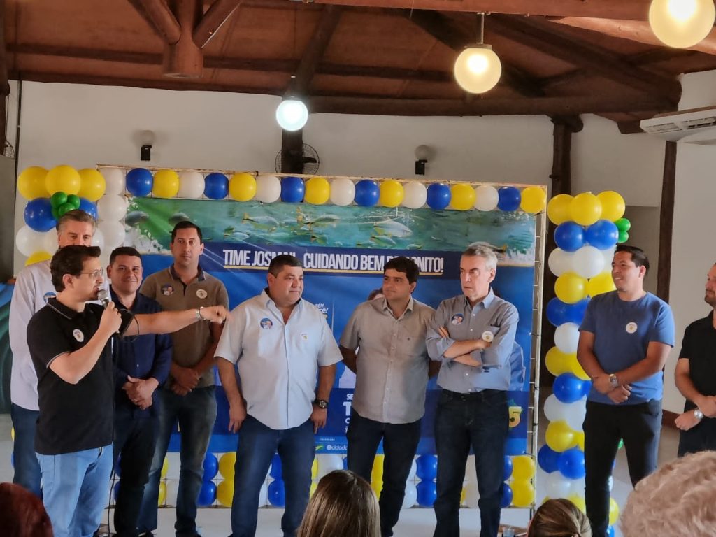 Em Bonito, prefeito Josmail comemora aniversário e coloca campanha na rua