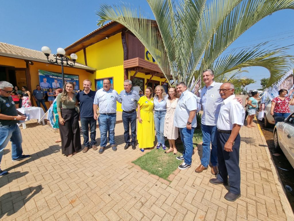 Em Bonito, prefeito Josmail comemora aniversário e coloca campanha na rua