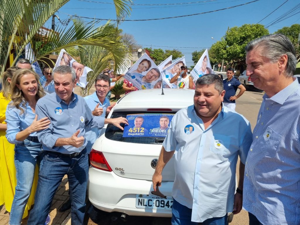 Em Bonito, prefeito Josmail comemora aniversário e coloca campanha na rua