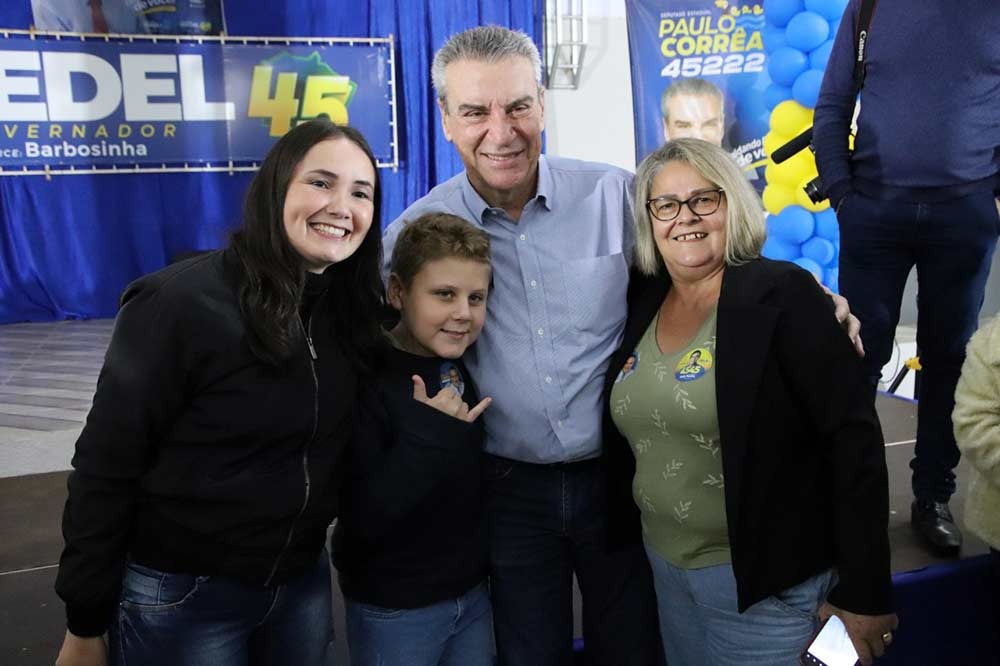 Dr. Bandeira, Valter Brito, vereadores e secretários recebem Paulo Corrêa para reunião política em Amambai