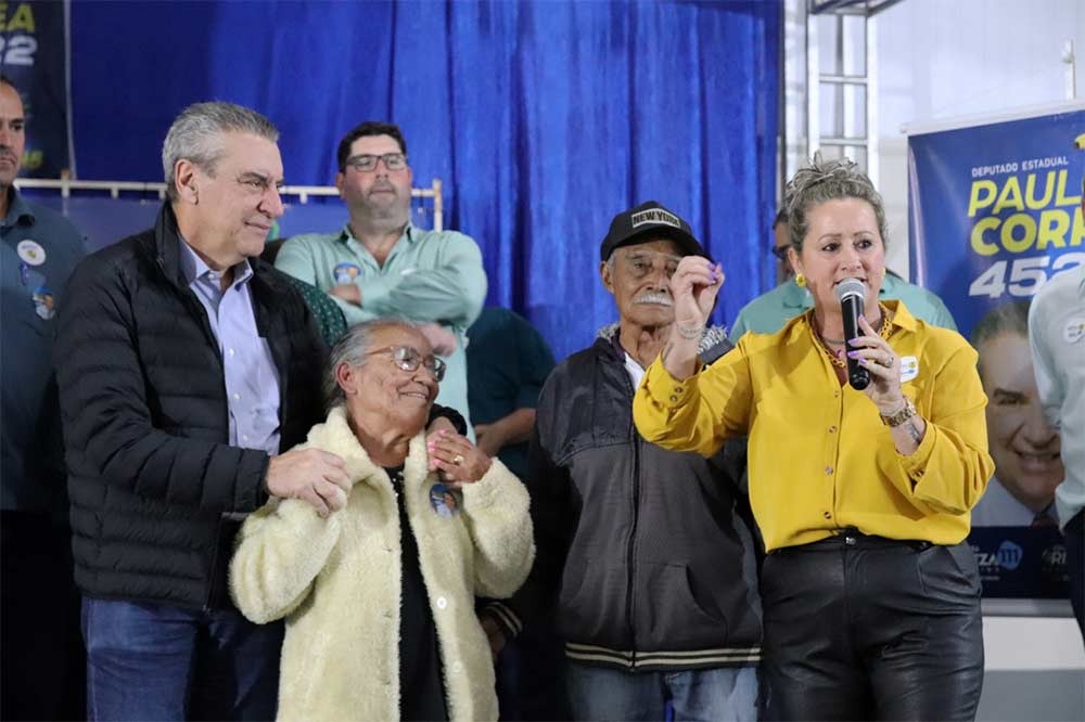 Dr. Bandeira, Valter Brito, vereadores e secretários recebem Paulo Corrêa para reunião política em Amambai