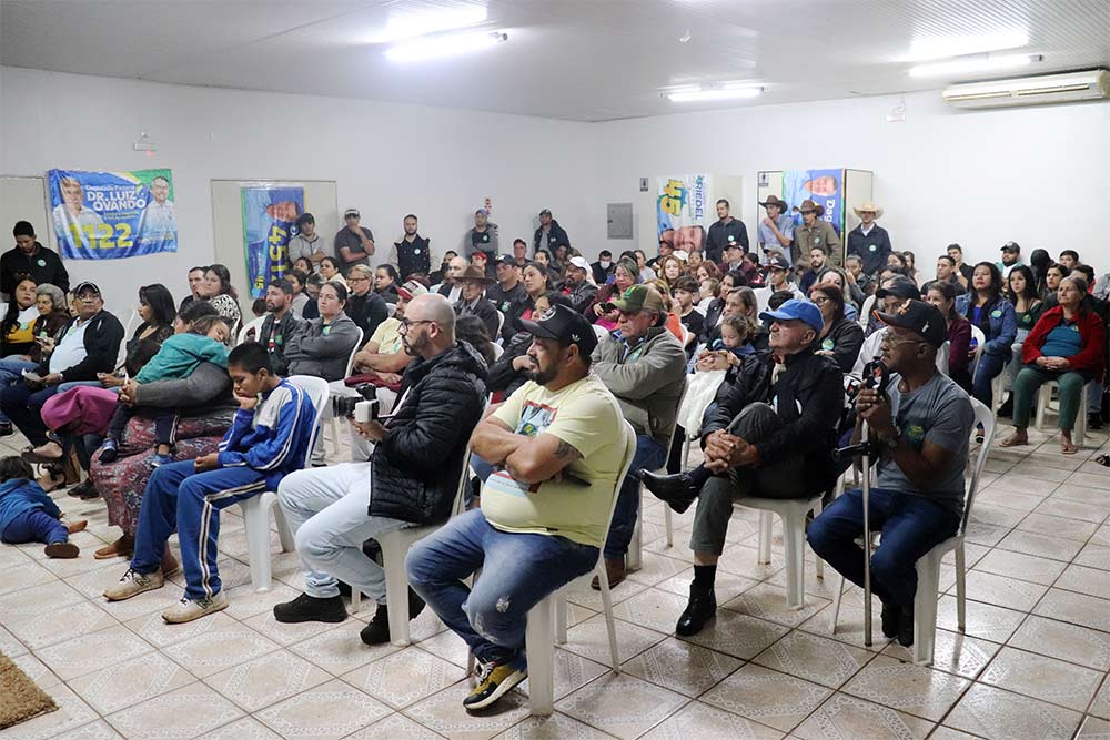 Em Amambai, Zé Teixeira elogia mandato de Dr. Bandeira e pede chance para novamente representar o povo