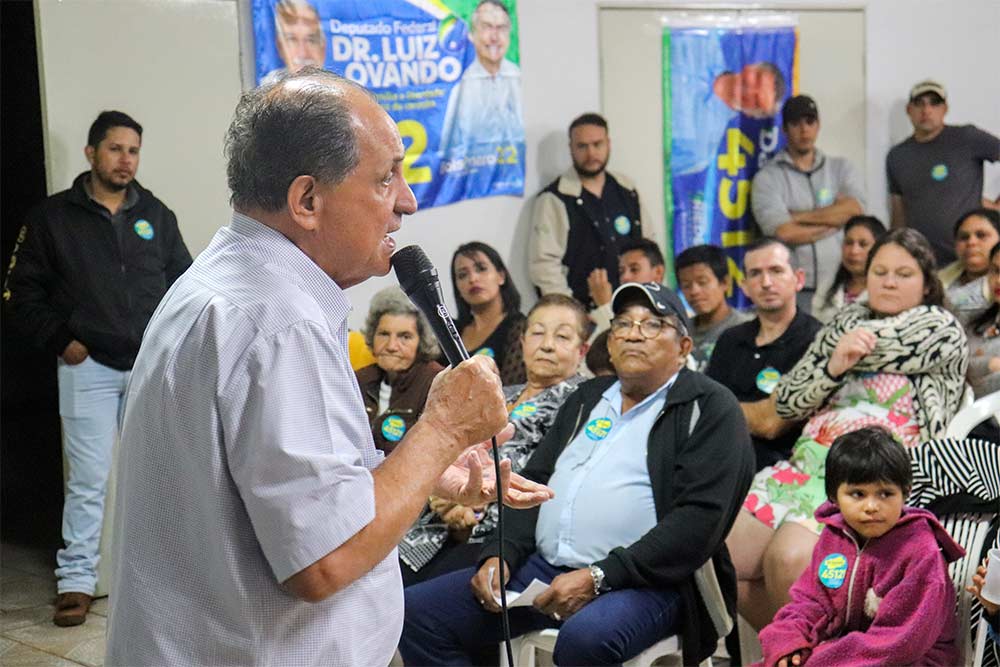 Em Amambai, Zé Teixeira elogia mandato de Dr. Bandeira e pede chance para novamente representar o povo