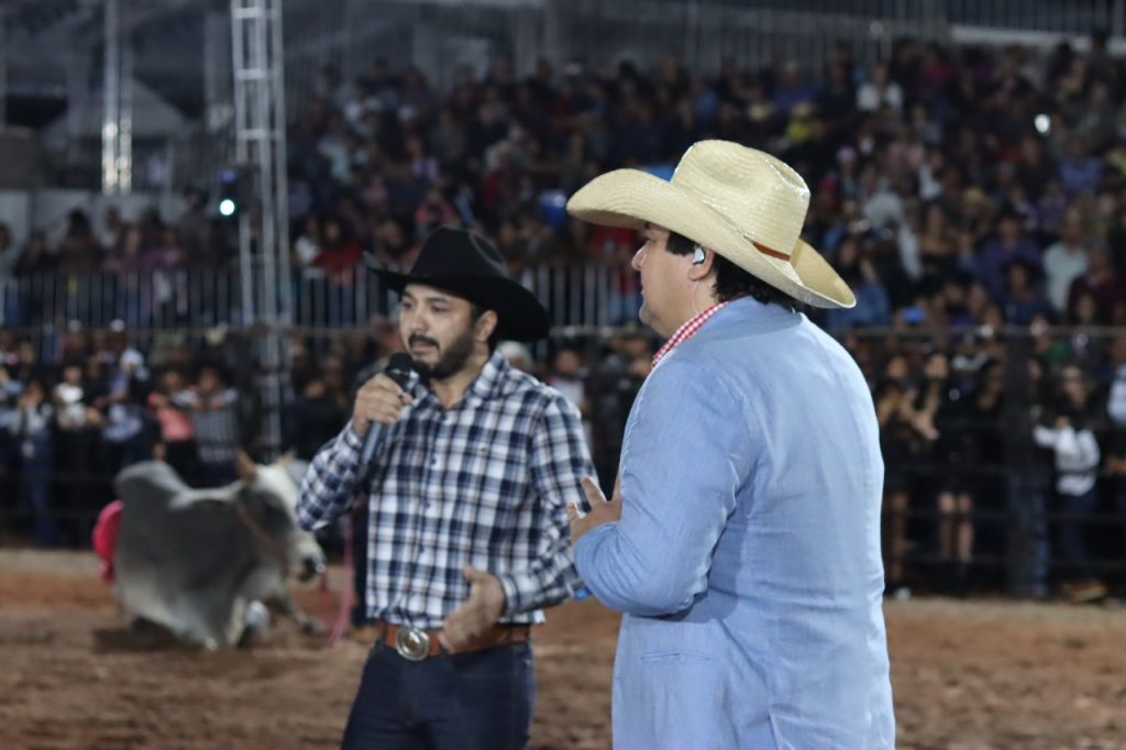 Prefeito Rogério Torquetti comemora: "Fizemos a maior festa da história de Tacuru"