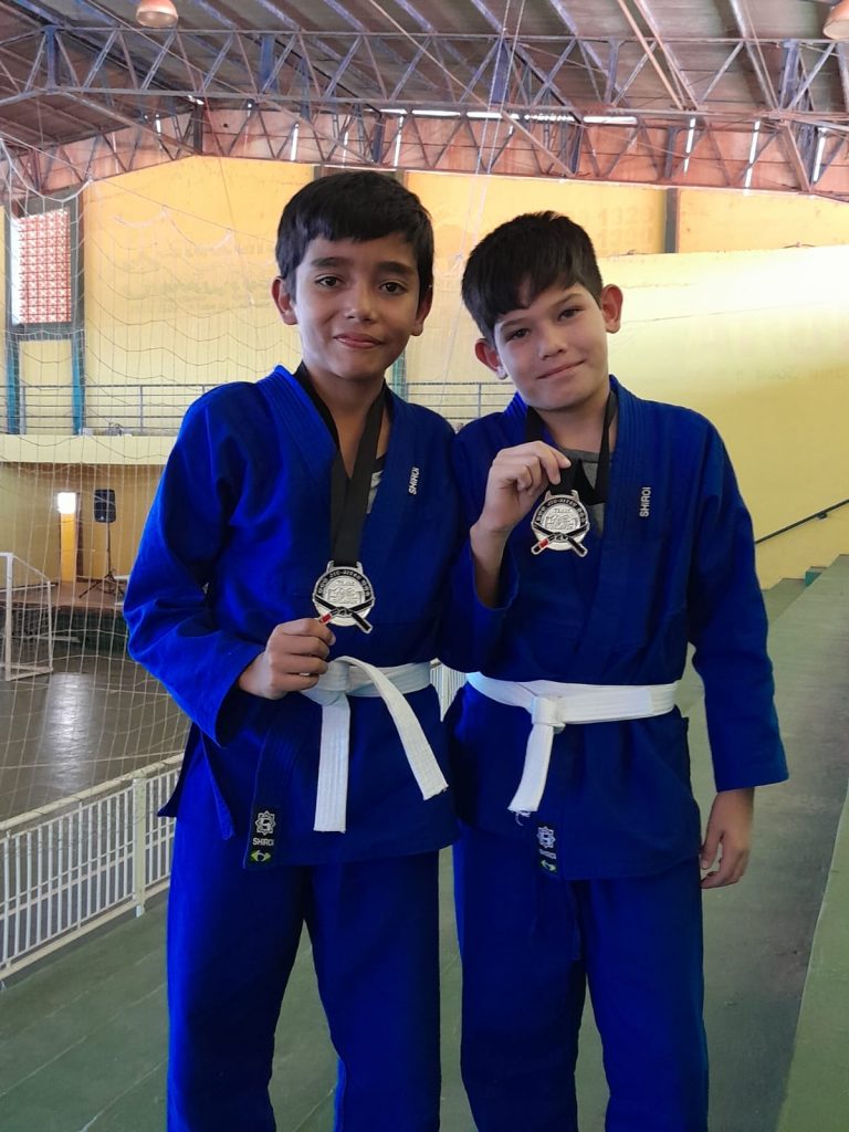 Caracol participa pela primeira vez de evento de Jiu-Jitsu com atletas do projeto Lutando pelo Bem