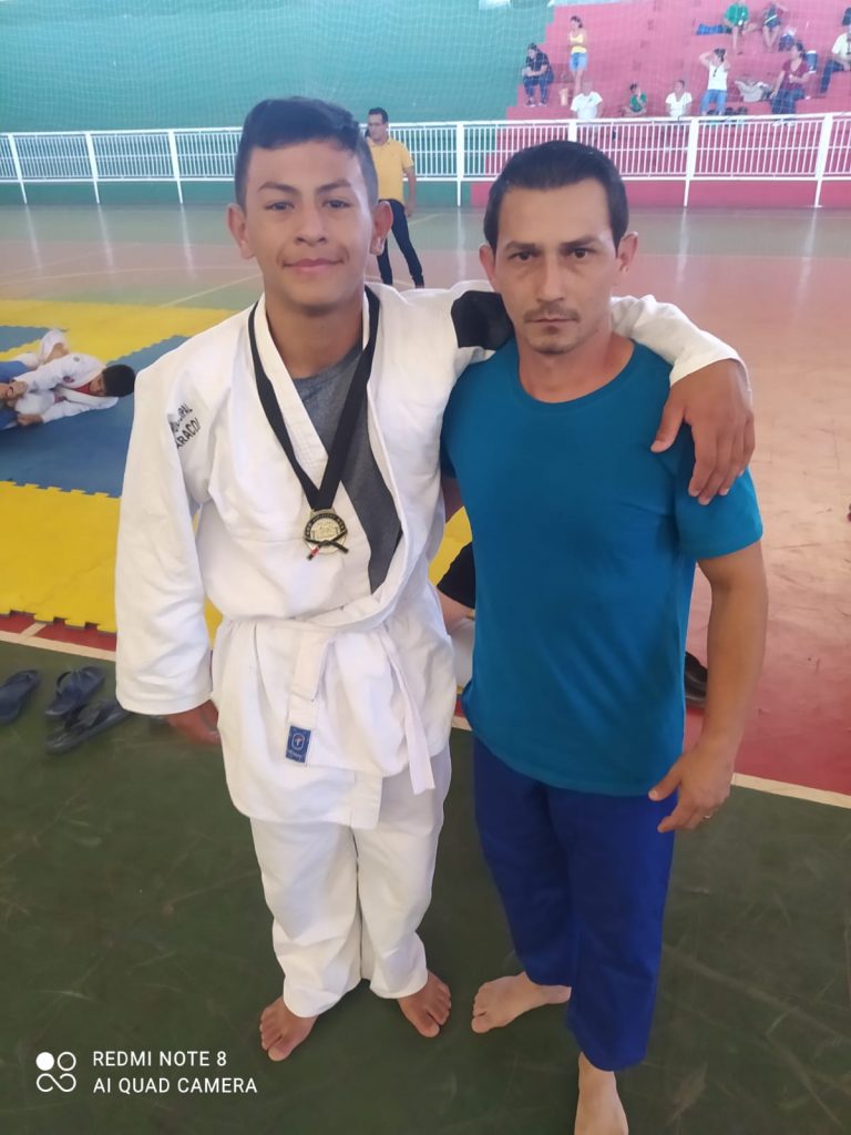 Caracol participa pela primeira vez de evento de Jiu-Jitsu com atletas do projeto Lutando pelo Bem