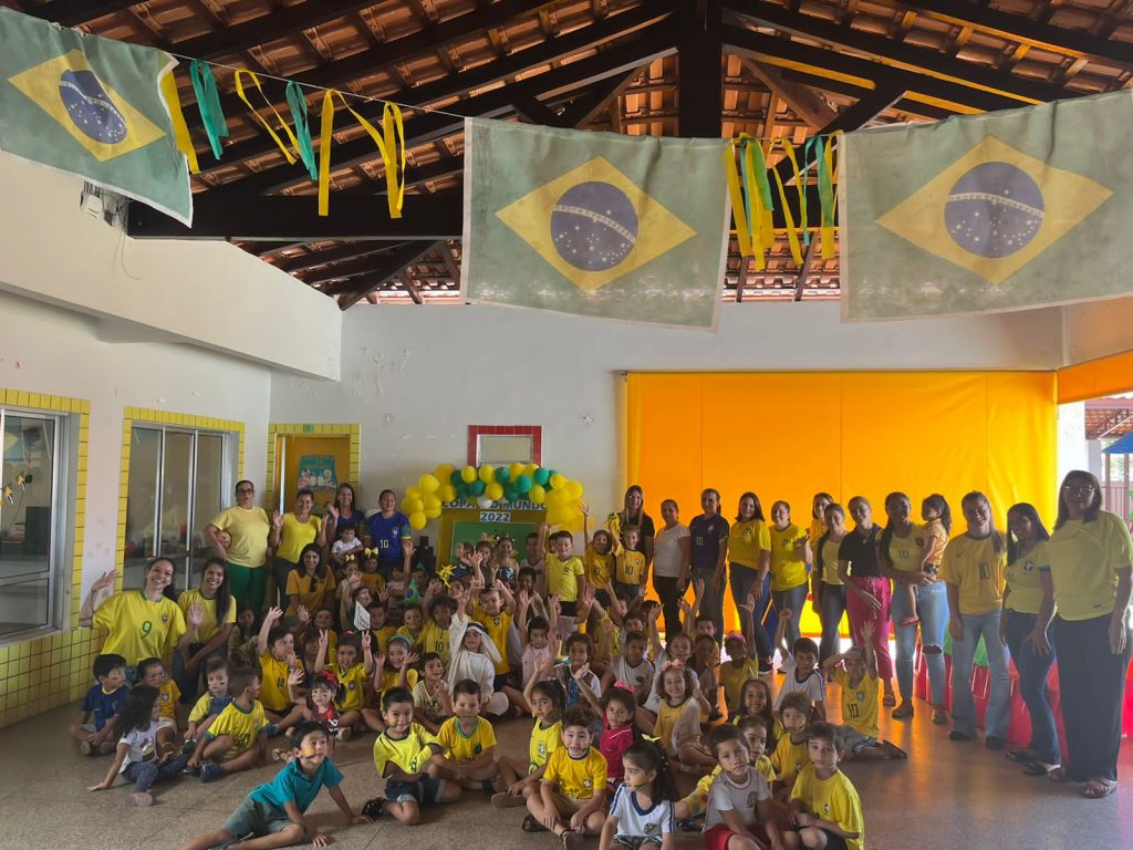 CEIM Hermito Benigno de Souza realiza atividades sobre a Copa do Mundo com estudantes