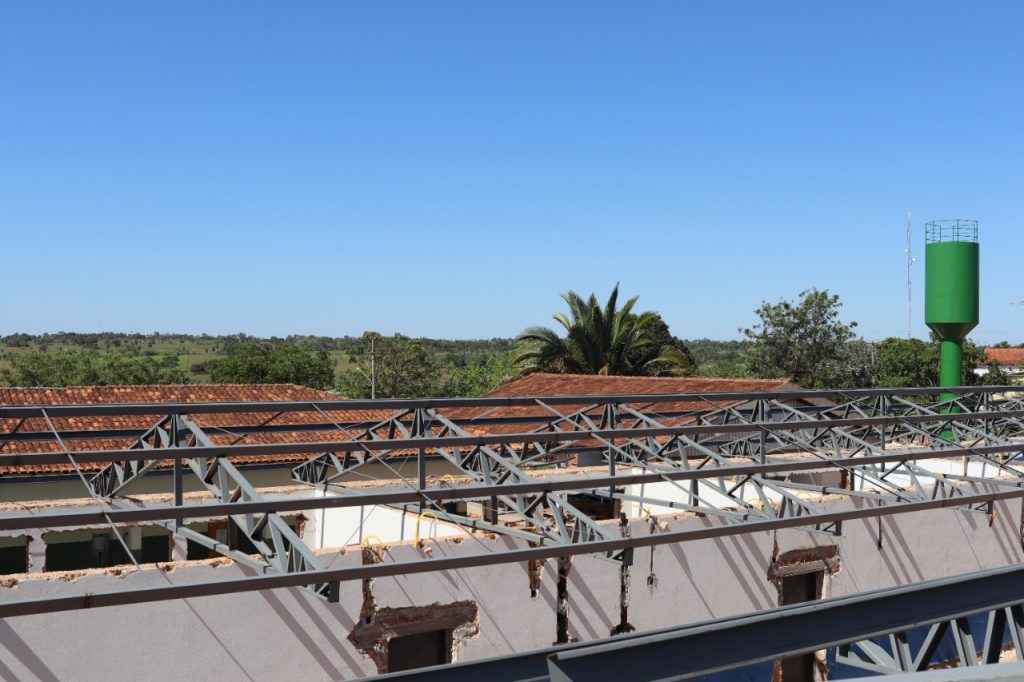 Prefeito Neco Pagliosa visita obras de reconstrução da Escola Estadual Dr. Rubens de Castro Pinto