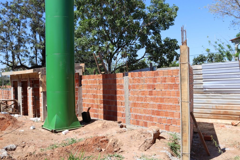 Prefeito Neco Pagliosa visita obras de reconstrução da Escola Estadual Dr. Rubens de Castro Pinto