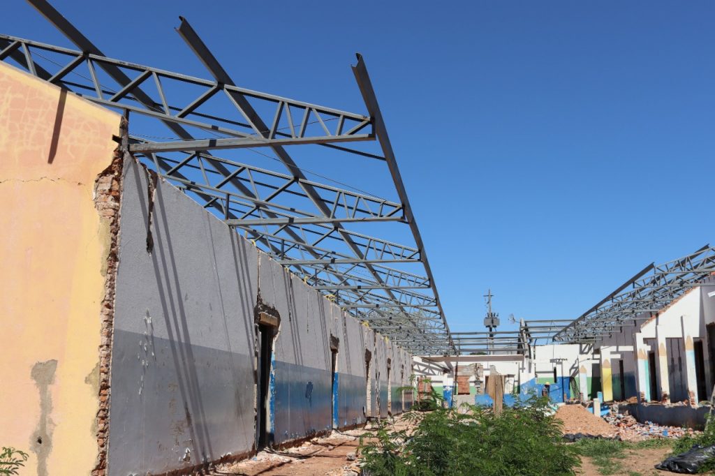 Prefeito Neco Pagliosa visita obras de reconstrução da Escola Estadual Dr. Rubens de Castro Pinto