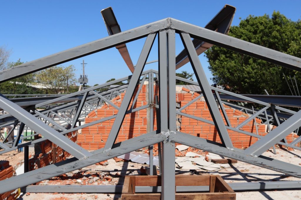 Prefeito Neco Pagliosa visita obras de reconstrução da Escola Estadual Dr. Rubens de Castro Pinto