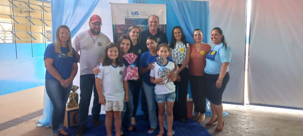 Prefeitura de Caracol premia alunos e professores destaque do programa MS Alfabetiza