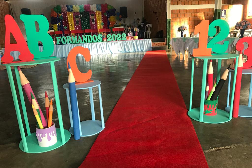 Escola Municipal Inácio Silvestre Monteiro realizou formatura para o Pré II