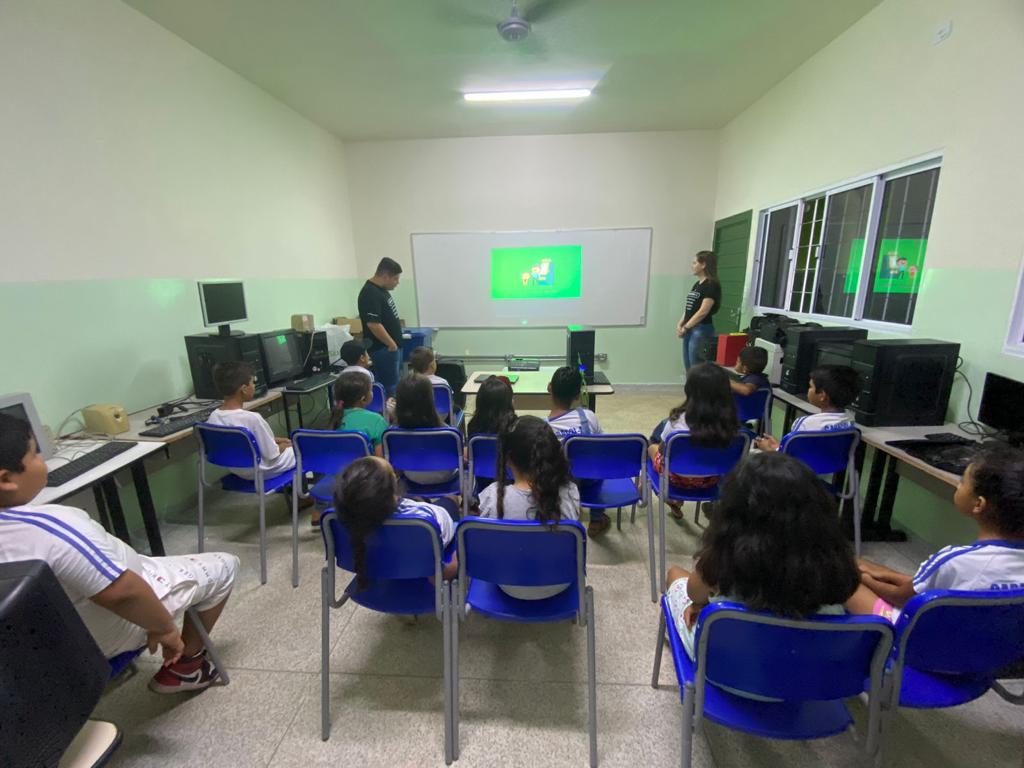 Cooperativa Sicredi realiza ação de Educação Financeira para alunos do 1º ao 5º ano em Caracol