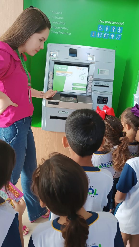 Alunos do ensino municipal de Caracol participam do programa Cooperação na Ponta do Lápis