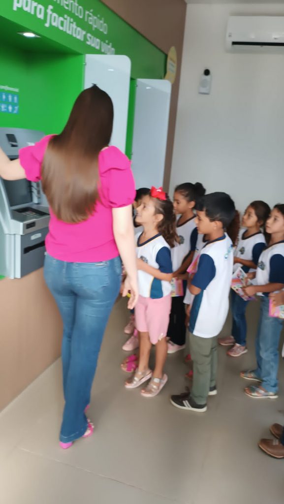 Alunos do ensino municipal de Caracol participam do programa Cooperação na Ponta do Lápis