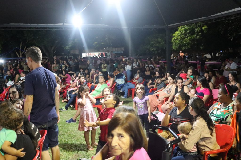 Evento especial de Dia Internacional da Mulher é sucesso de público em Tacuru