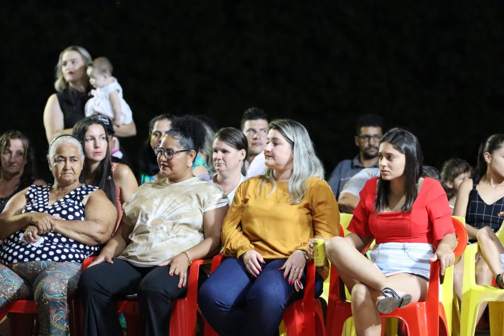 Evento especial de Dia Internacional da Mulher é sucesso de público em Tacuru