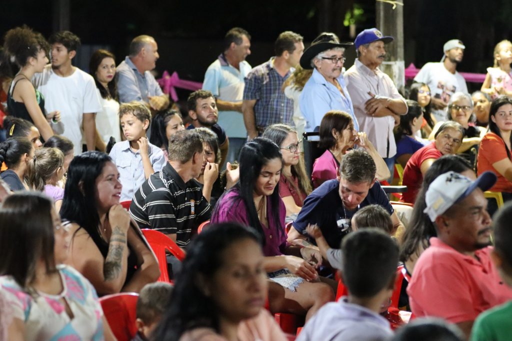 Evento especial de Dia Internacional da Mulher é sucesso de público em Tacuru