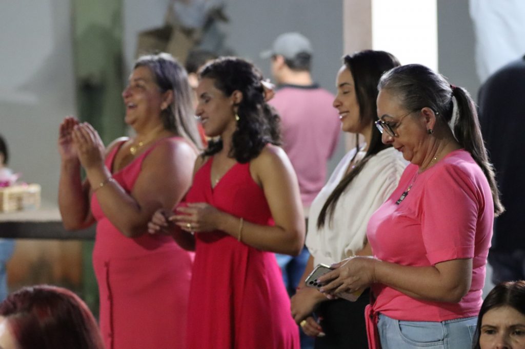 Evento especial de Dia Internacional da Mulher é sucesso de público em Tacuru