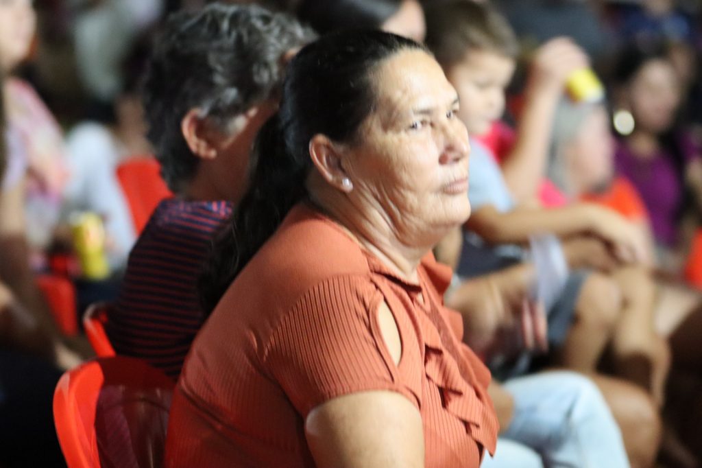 Evento especial de Dia Internacional da Mulher é sucesso de público em Tacuru