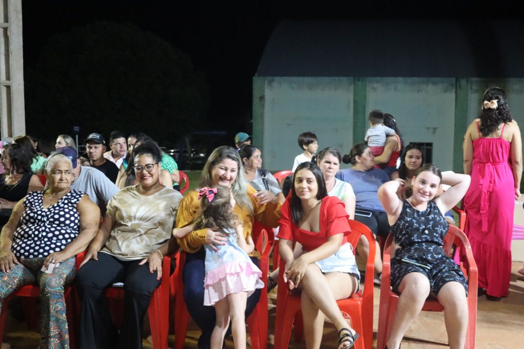 Evento especial de Dia Internacional da Mulher é sucesso de público em Tacuru