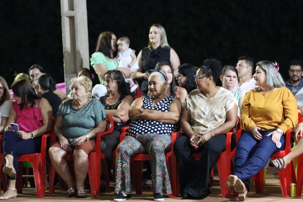 Evento especial de Dia Internacional da Mulher é sucesso de público em Tacuru