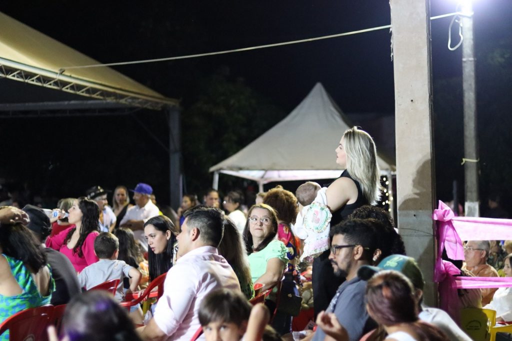 Evento especial de Dia Internacional da Mulher é sucesso de público em Tacuru