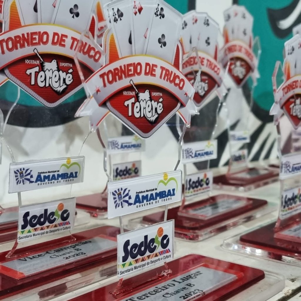 Com muita resenha e disputa, Torneio de Truco do Clube Tereré tem sucesso de participação