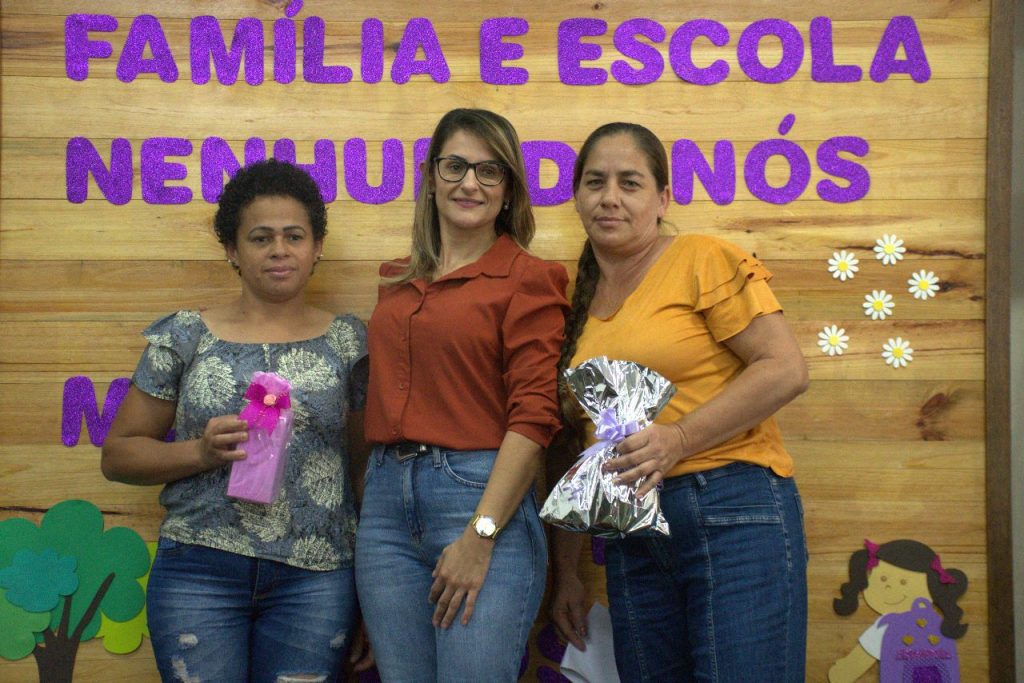 Escola Municipal Professora Cecília Mutsumi Honda Perecin realizou Reunião da Família na Escola