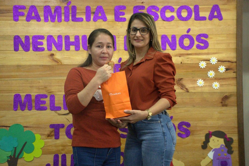 Escola Municipal Professora Cecília Mutsumi Honda Perecin realizou Reunião da Família na Escola