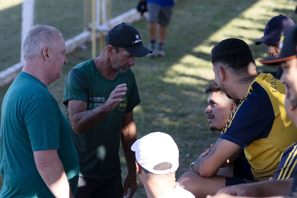 Primeira rodada do Campeonato Municipal de Futebol Suíço reúne grande público em Juti