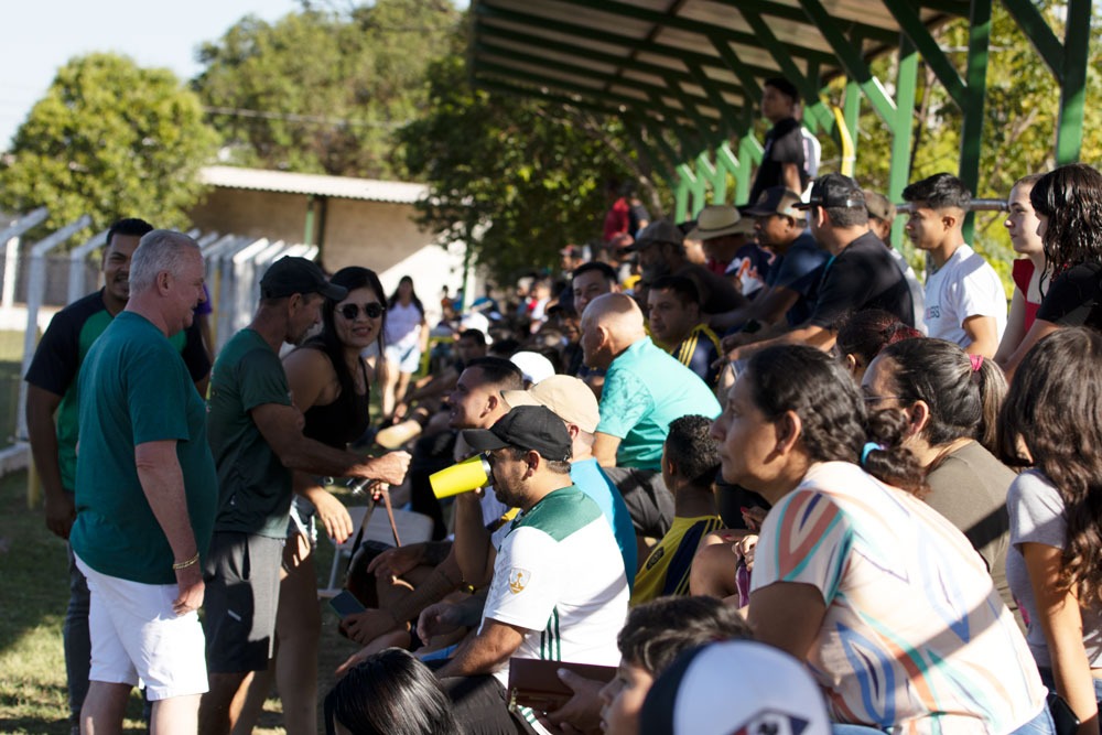 Primeira rodada do Campeonato Municipal de Futebol Suíço reúne grande público em Juti